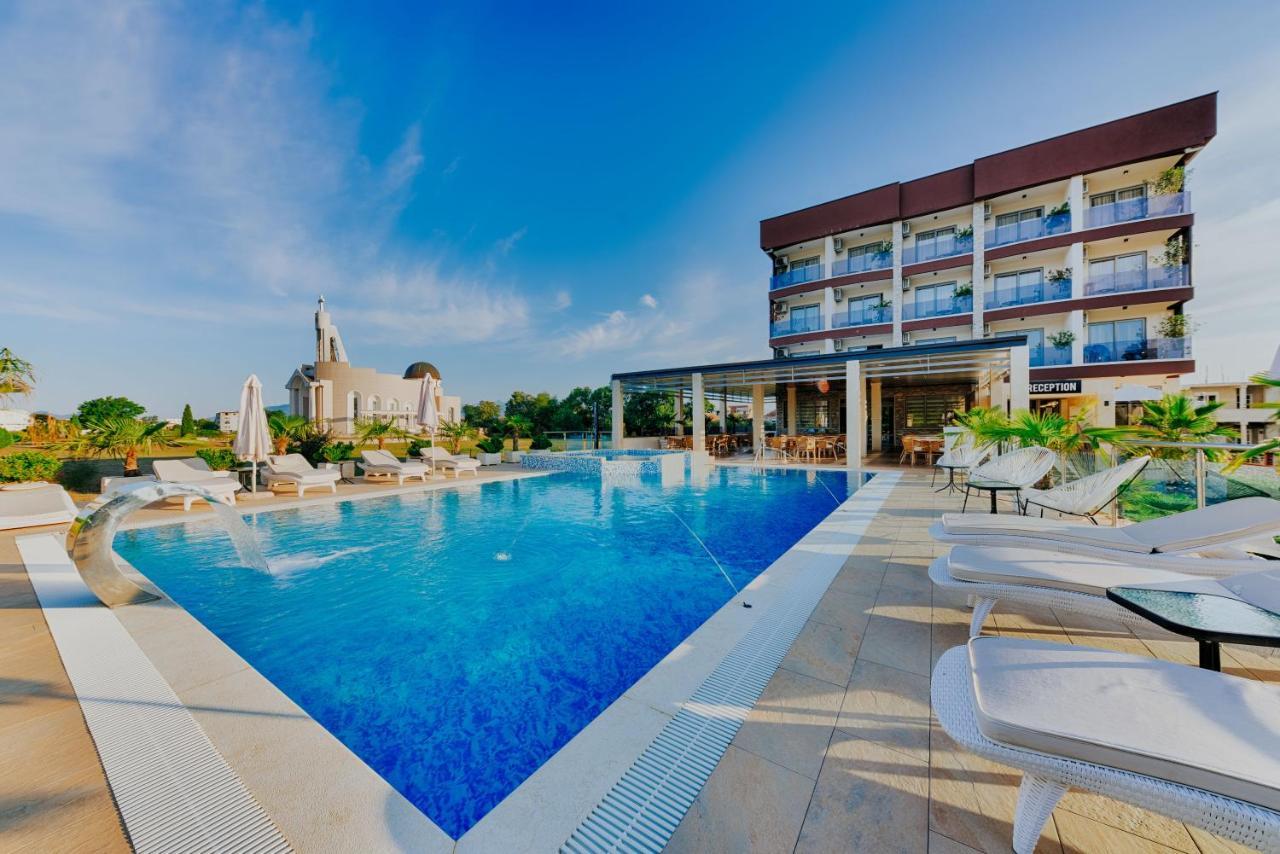 Hotel Lion أولتْسي المظهر الخارجي الصورة