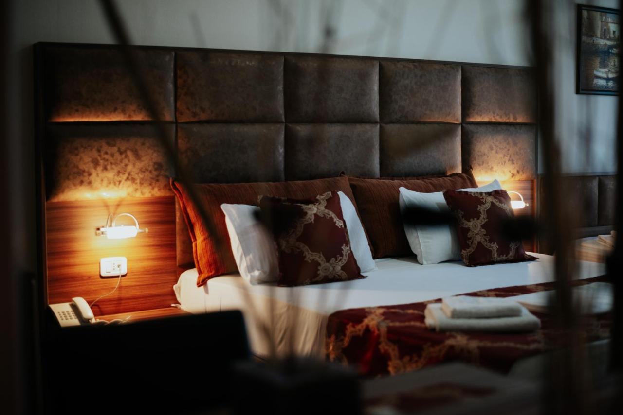 Hotel Lion أولتْسي المظهر الخارجي الصورة